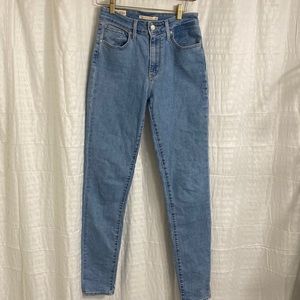 Levi’s 721 high rise skinny